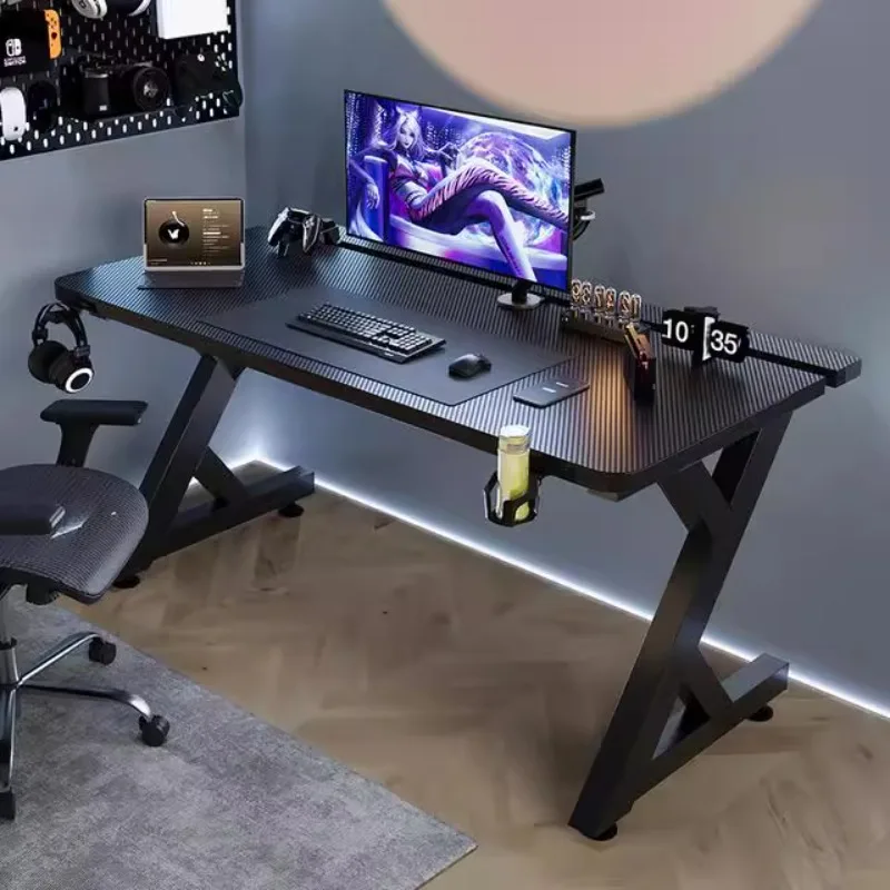 Q 미니멀리스트 블랙 컴퓨터 책상 디자인 고급형 노트북 - Desk Setup Designer 리뷰 및 가격
